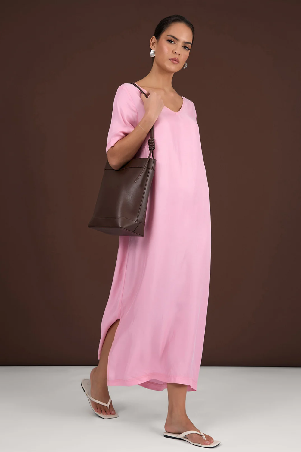 Adorne Lara Knot Bucket Bag AXD1918