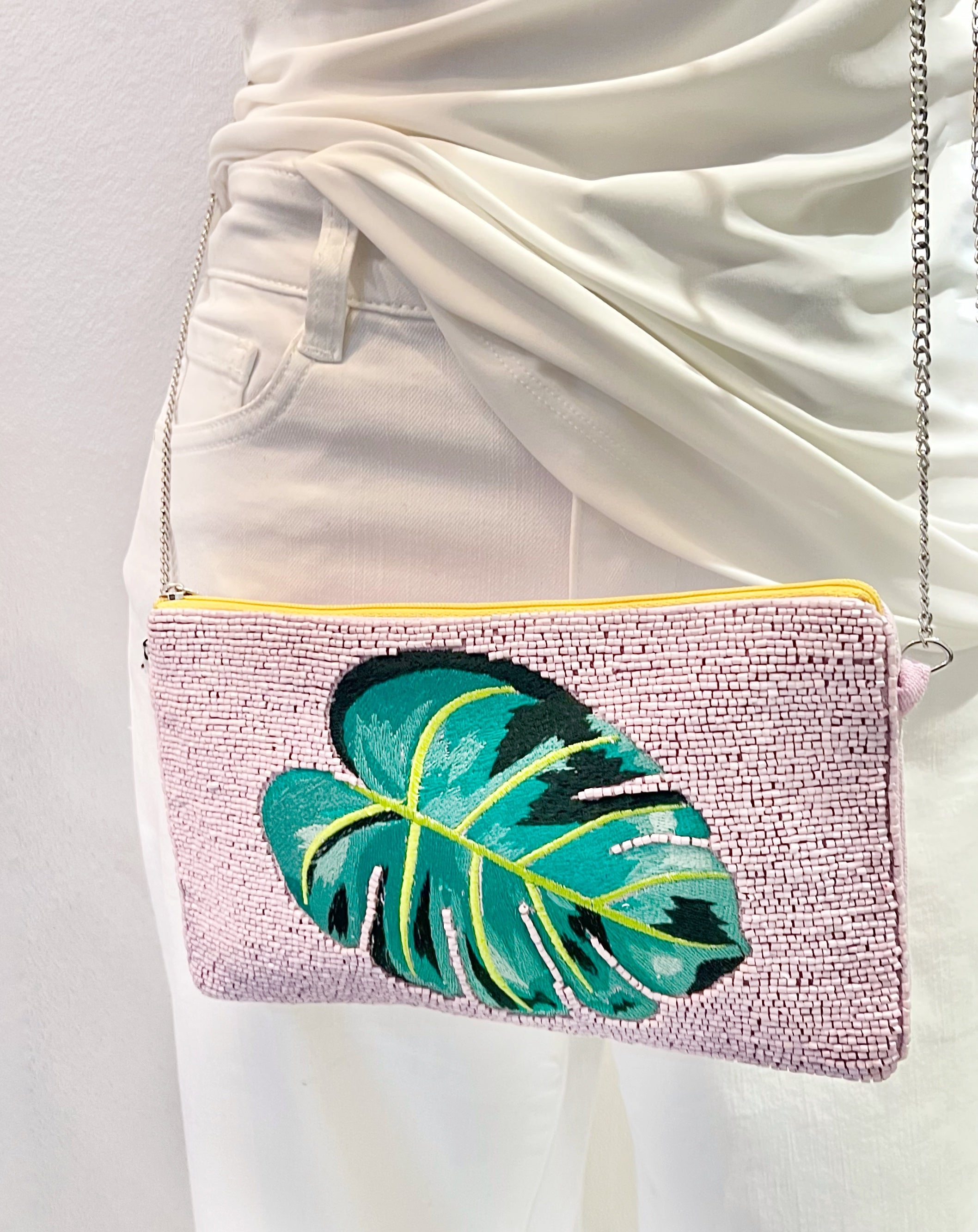 Zoda Handmade Beaded Bag AP24015