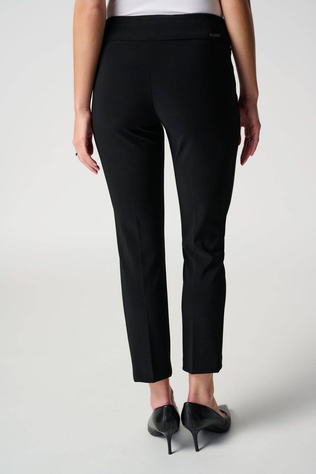 Joseph Ribkoff Classic Cropped Pant 181089NOS