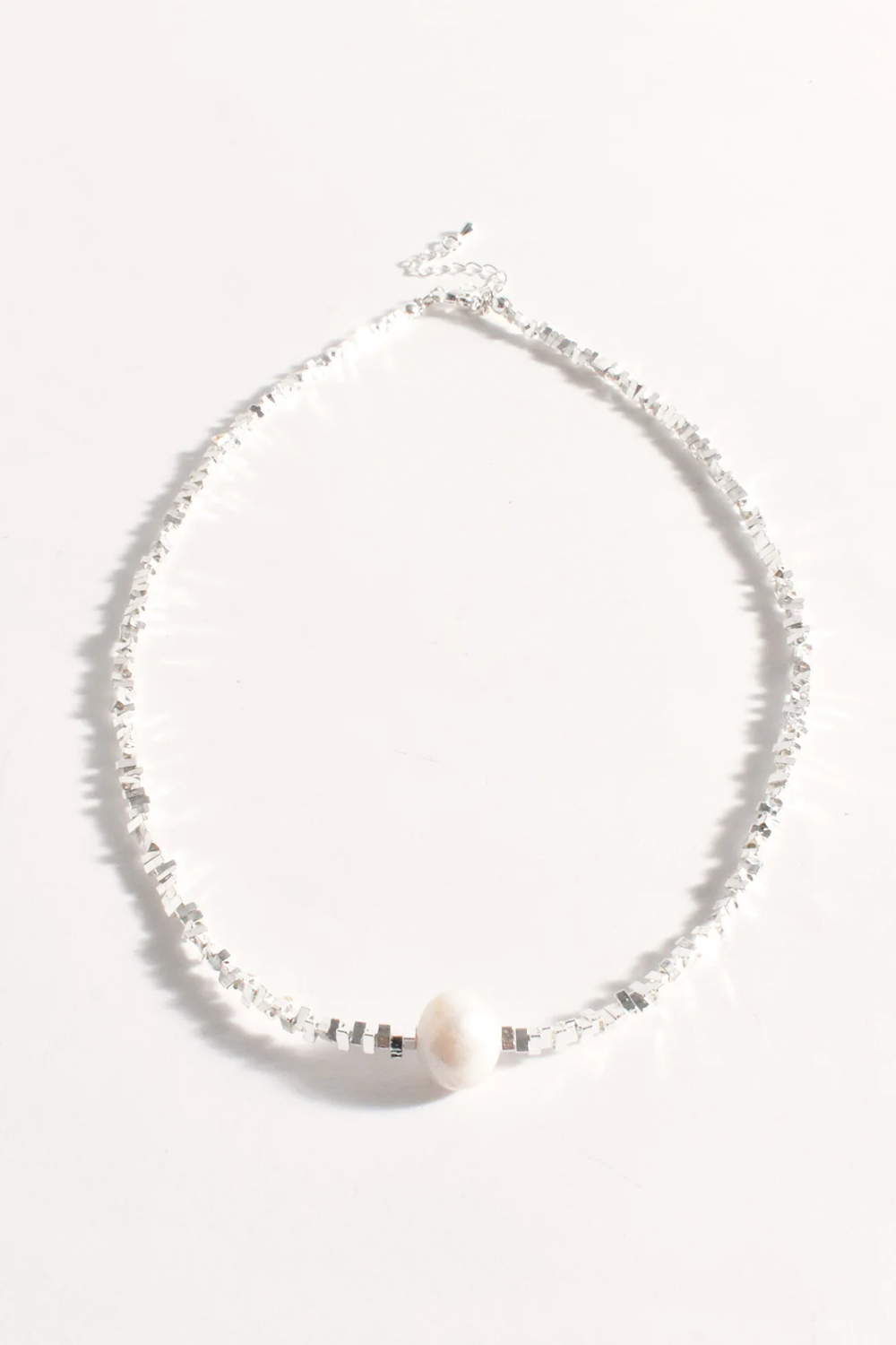 Adorne Metal Chip and Pearl Short Necklace - Silver AND2611SILVCREA