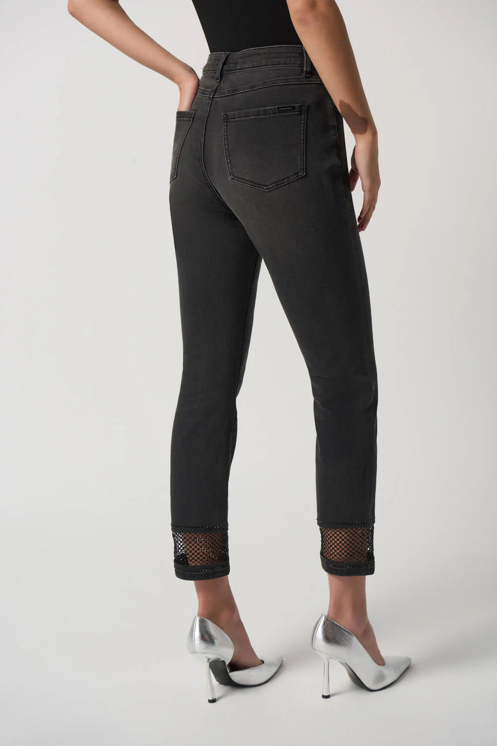 Joseph Ribkoff Classic Slim-Fit Jeans 233933