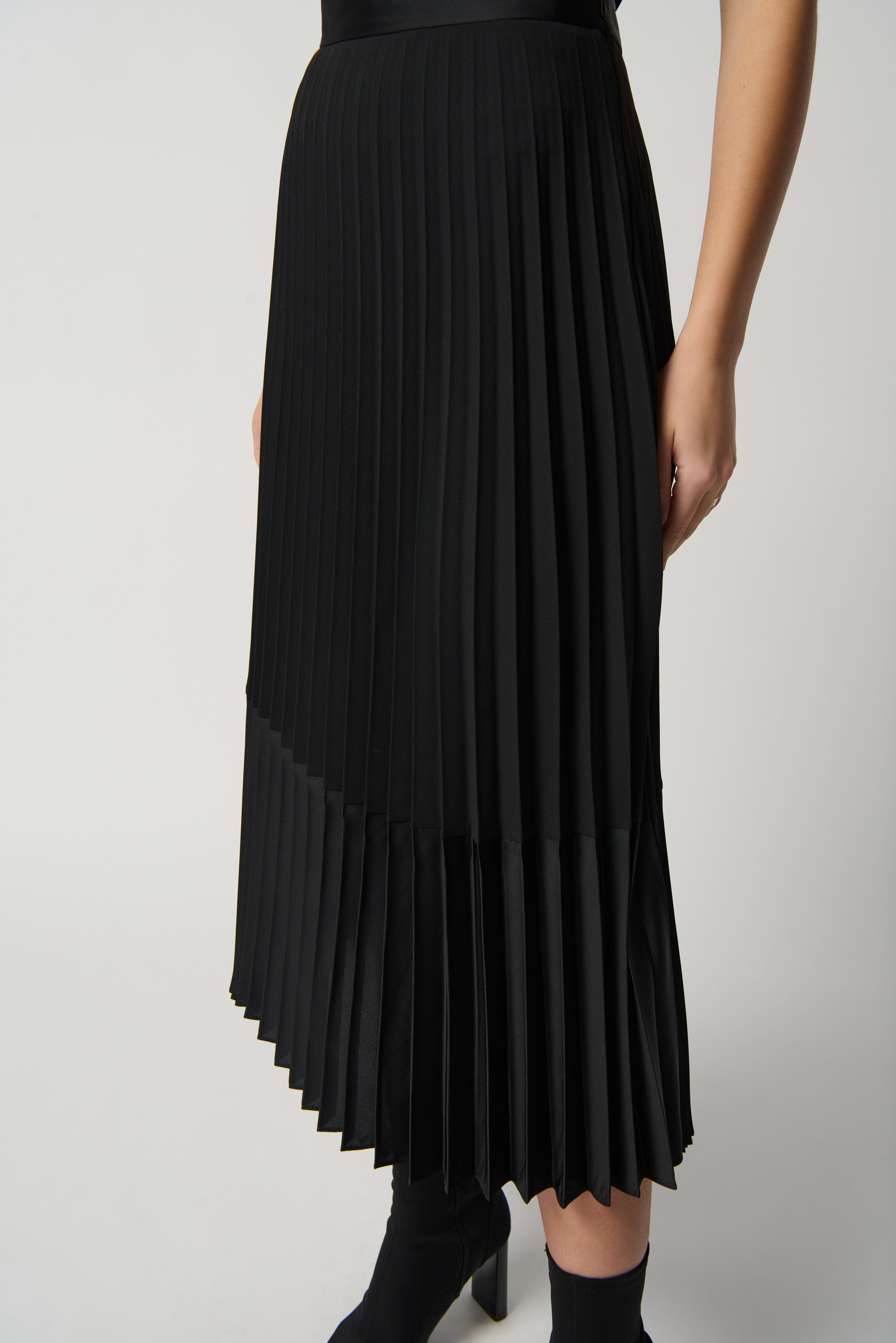 Joseph Ribkoff Pleated A-line Skirt 234068