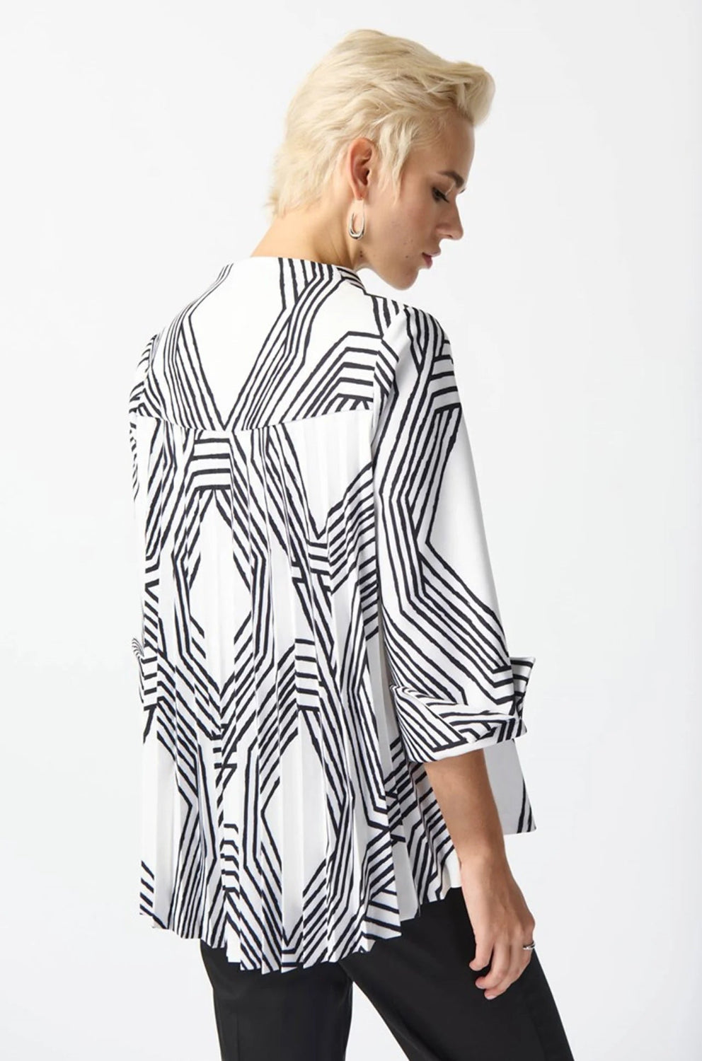 Joseph Ribkoff Lux Twill Geometric Print Trapeze Jacket 242185