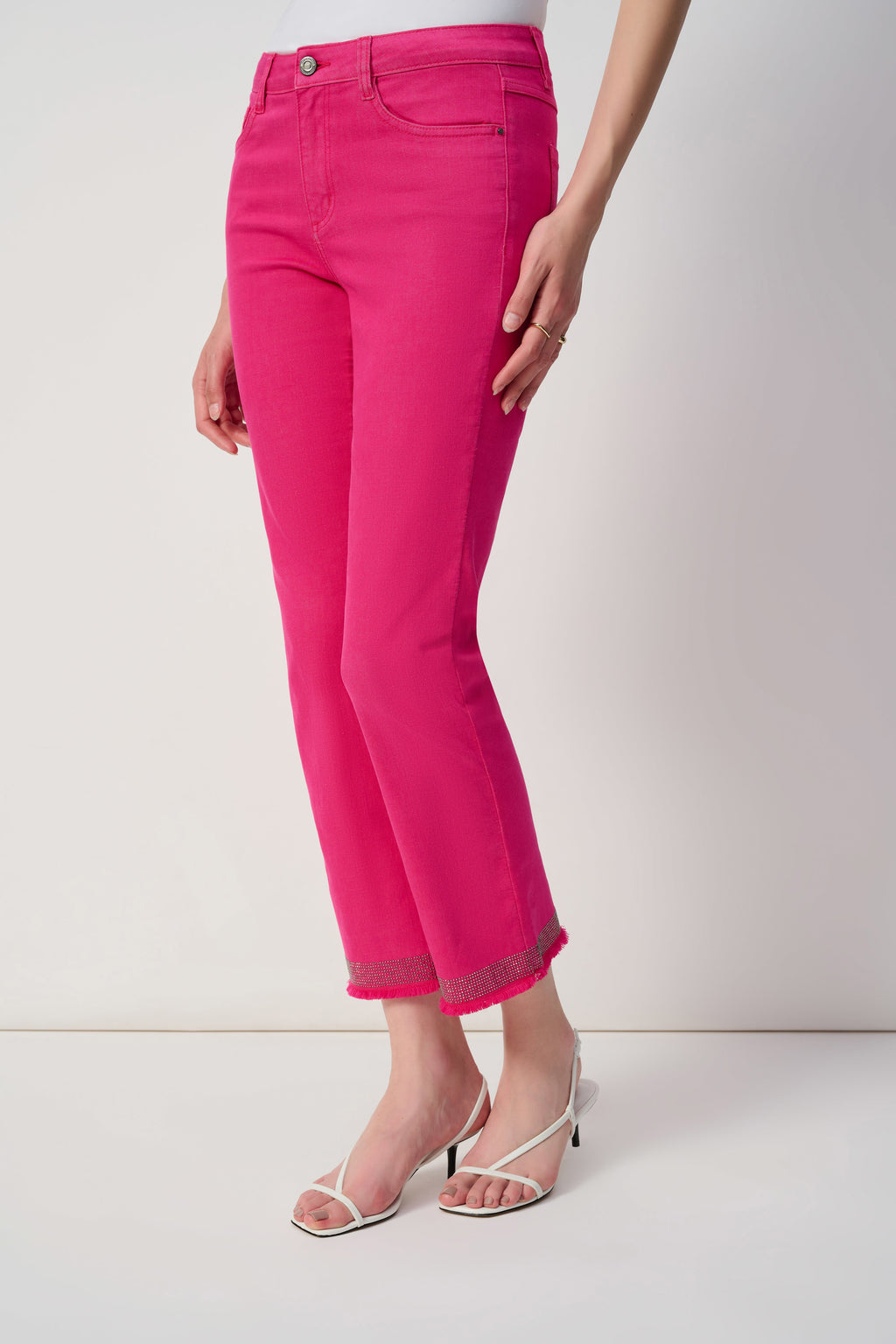 Joseph Ribkoff Cropped Straight Casual Trousers 243964S25