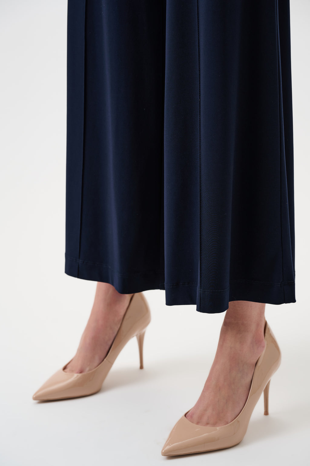 Joseph Ribkoff Classic Pull-On Wide Leg Pants 251017CO