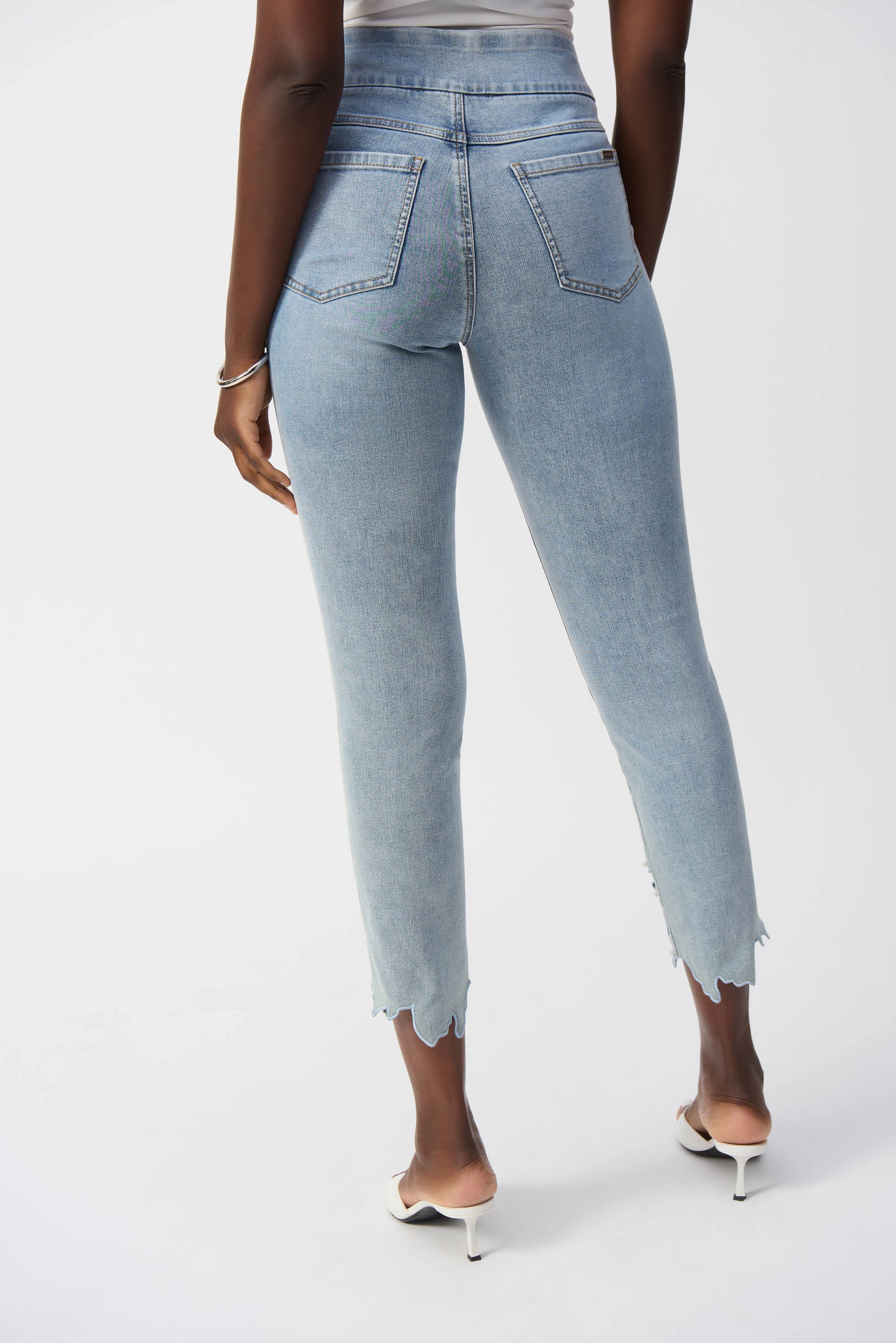 Joseph Ribkoff Slim Fit Pull-On Jeans 251959