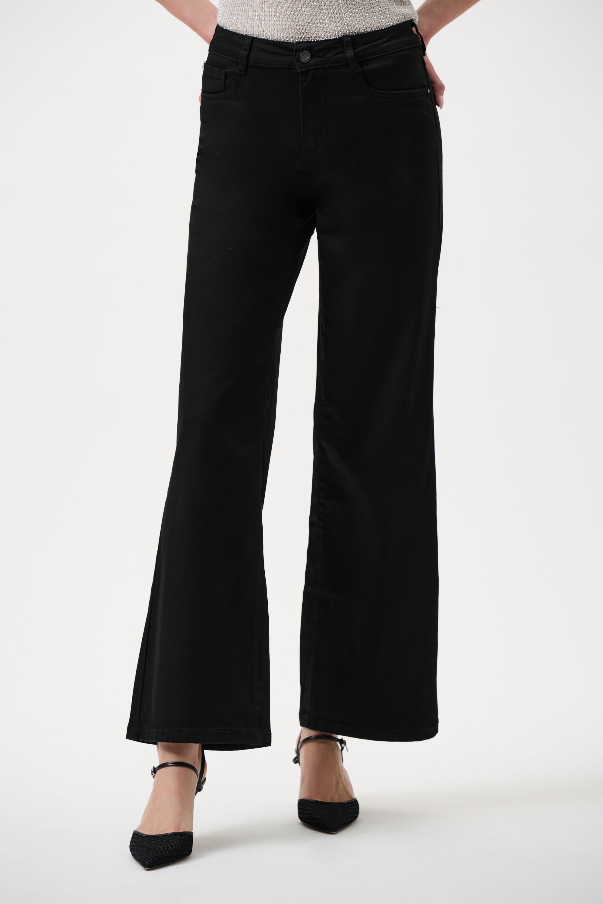 Joseph Ribkoff Goldie | Classic Wide-Leg Stretch Jeans 251968BCO