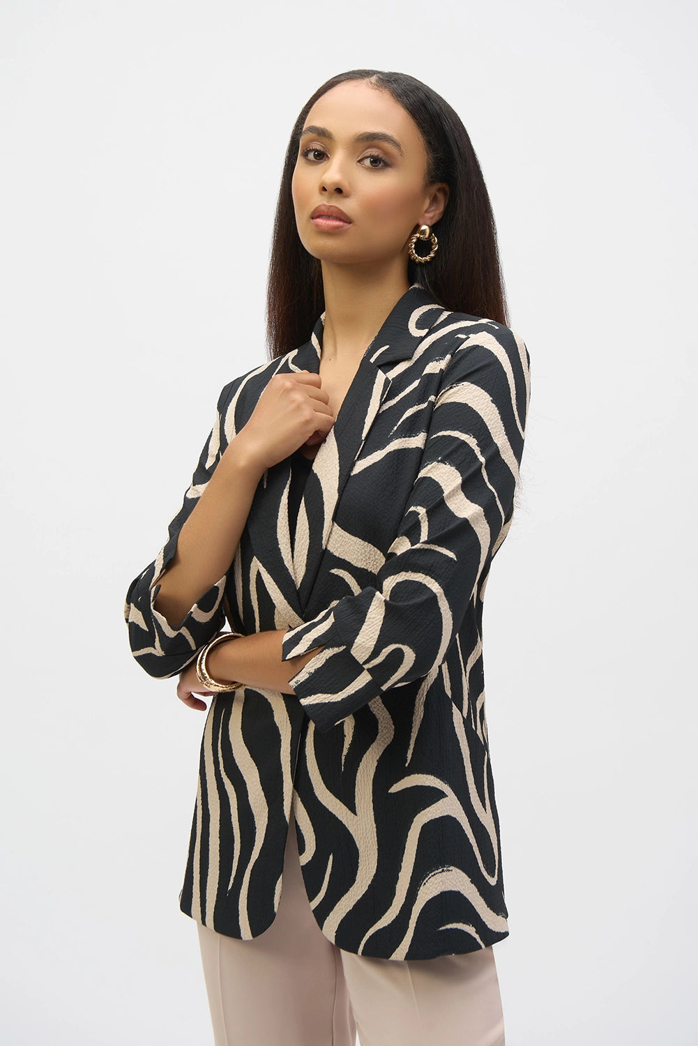 Joseph Ribkoff Seersucker Abstract Print Straight Blazer 252152