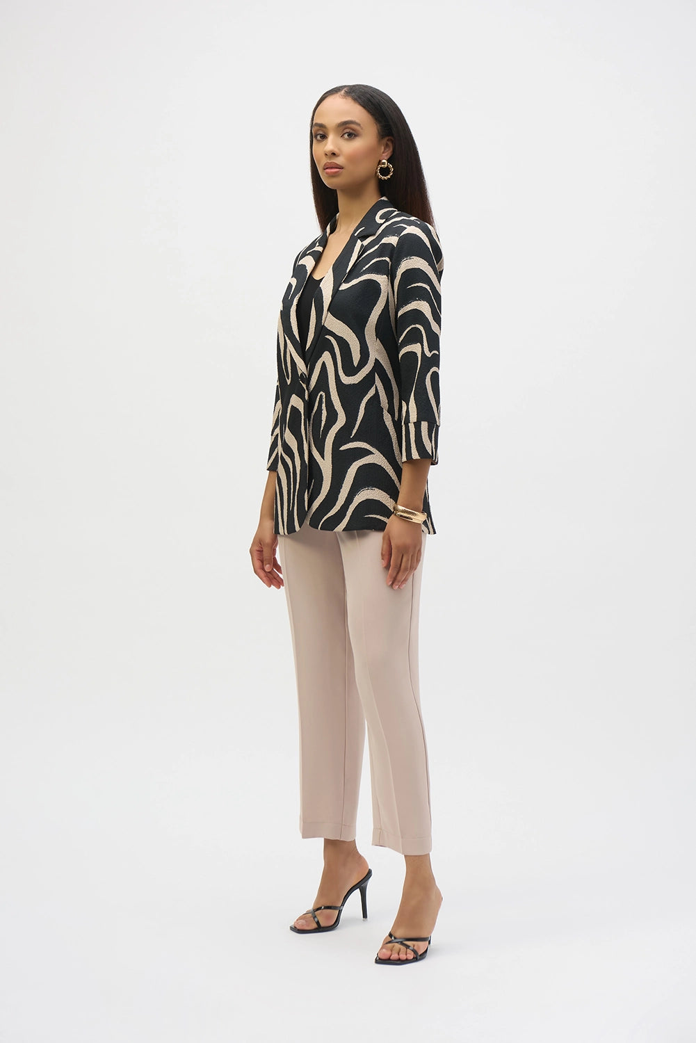 Joseph Ribkoff Seersucker Abstract Print Straight Blazer 252152