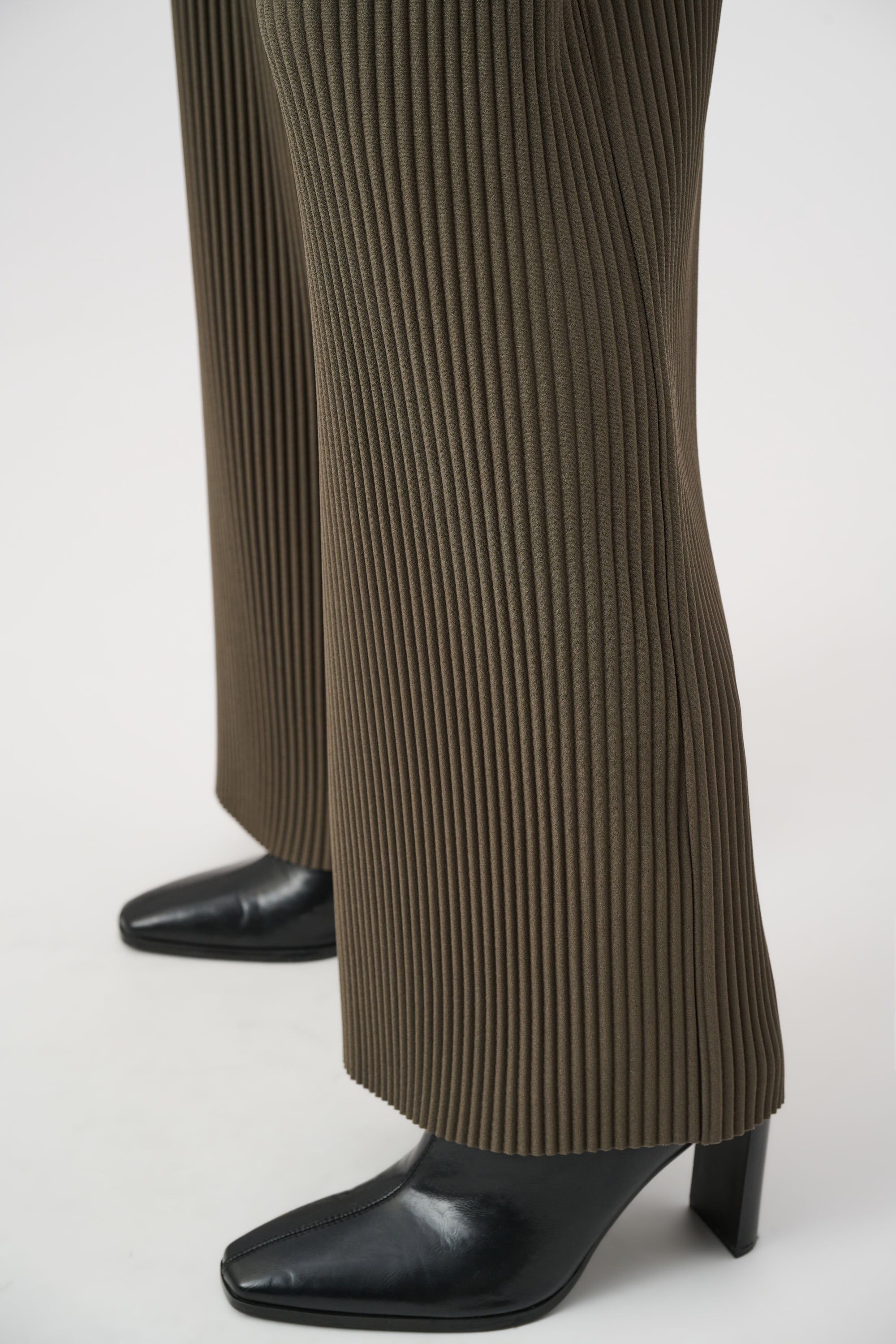 Joseph Ribkoff Pleated Scuba Crepe Wide-Leg Pants 254006F26