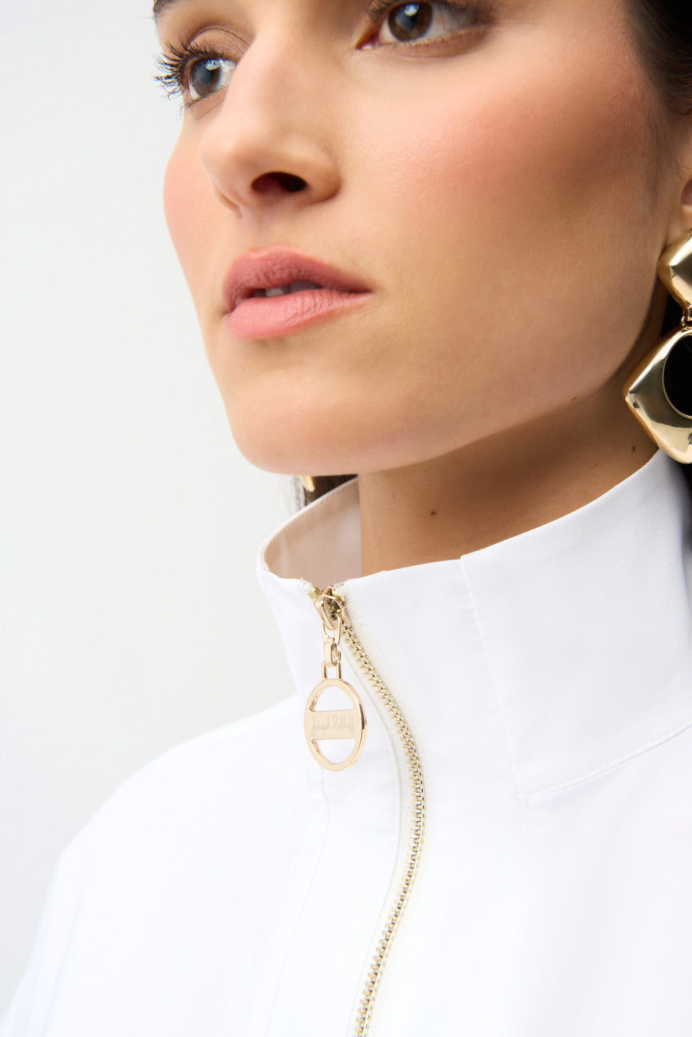 Joseph Ribkoff Stretch Poplin Straight Top With Zipped Neckline 261140