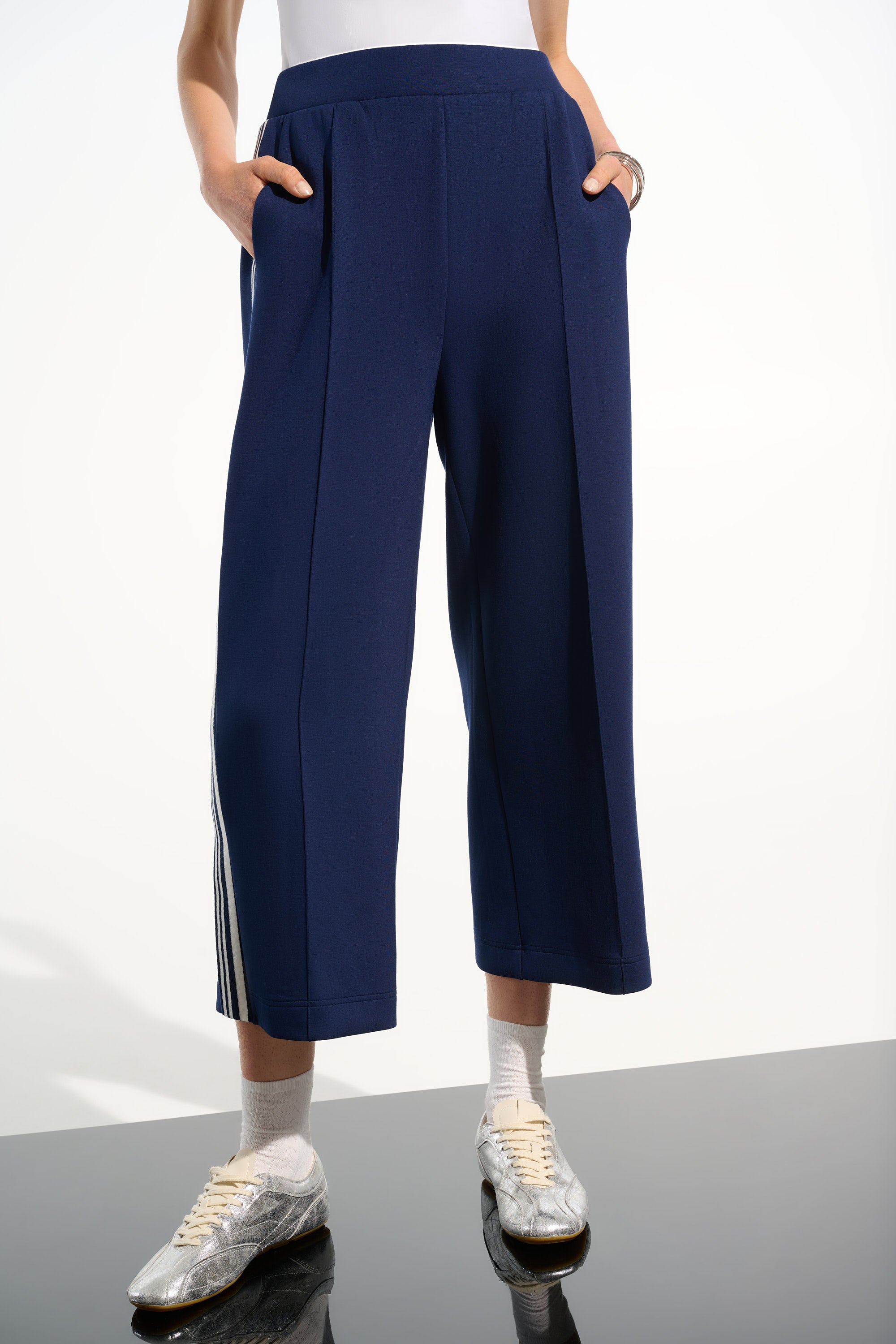 Joseph Ribkoff Scuba Jersey Pull-On Culotte Pants 261618