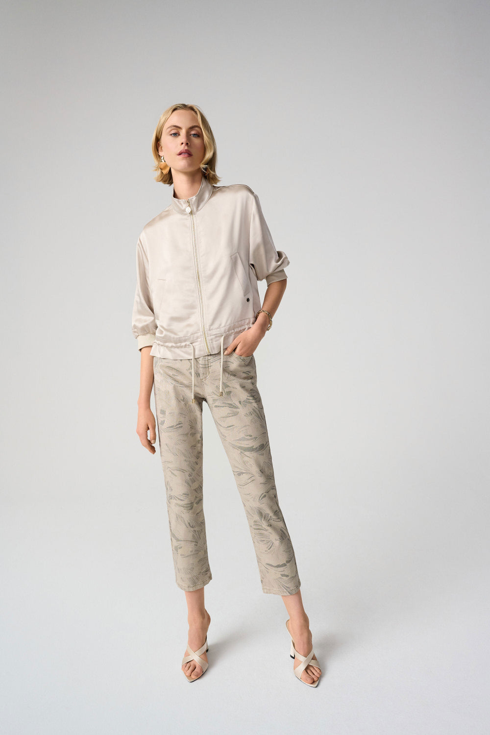 Joseph Ribkoff Metallic Abstract Print Slim Crop Jeans 261959