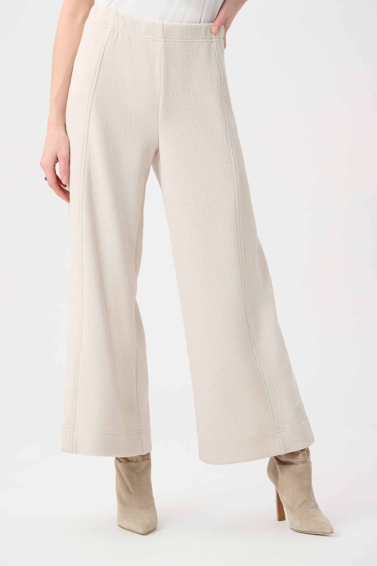 Joseph Ribkoff Textured Knit Jacquard Culotte Pants With Pin-Tuck Detail 263047