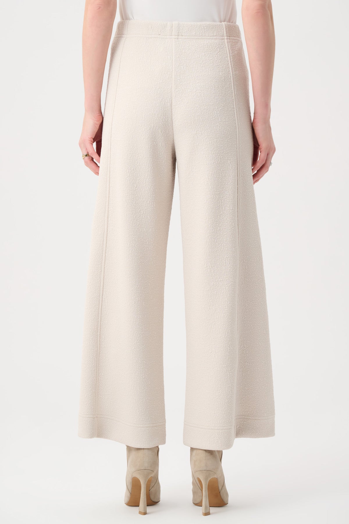 Joseph Ribkoff Textured Knit Jacquard Culotte Pants With Pin-Tuck Detail 263047