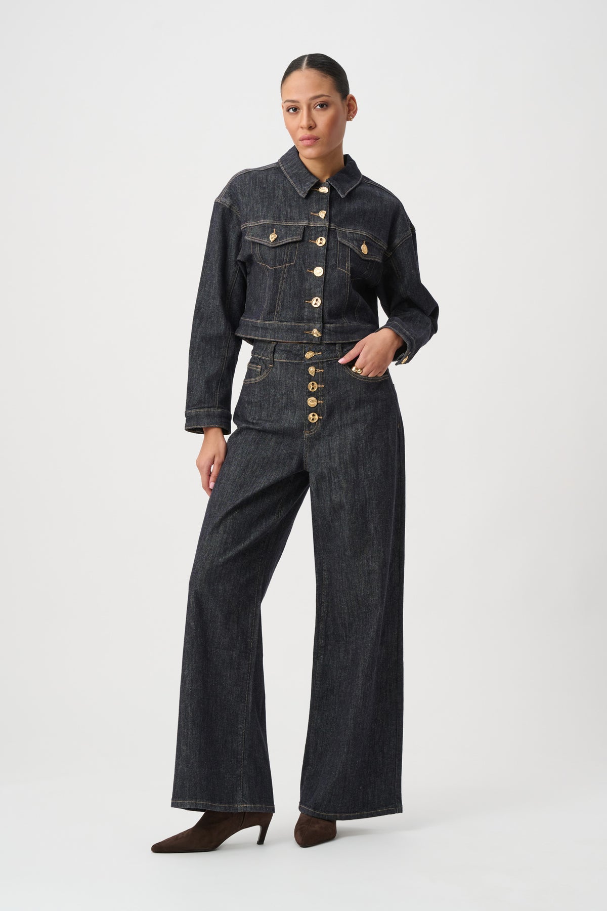 Joseph Ribkoff Statement Button Cropped Denim Jacket 264900