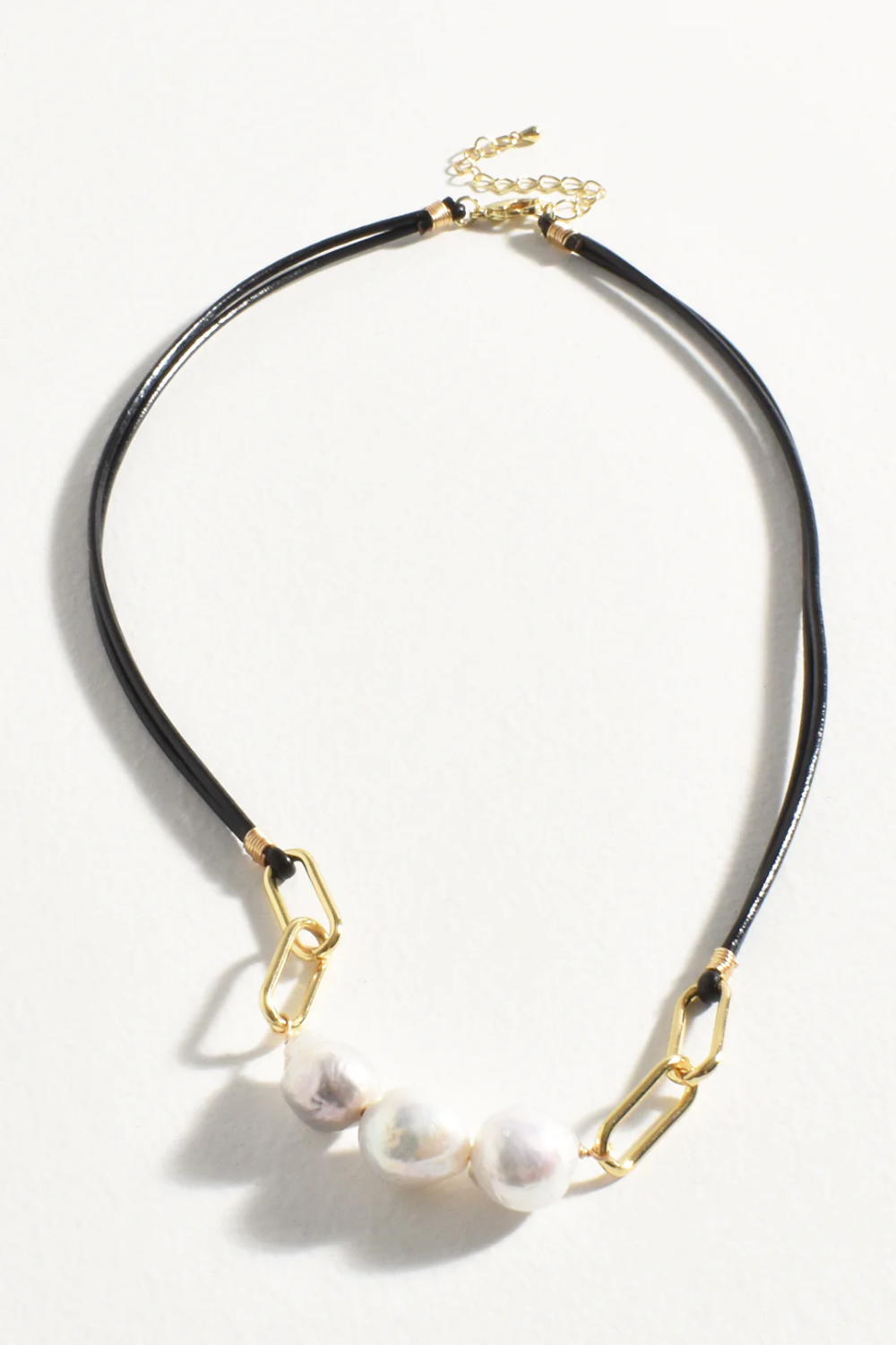 Adorne Leather Chain Freshwater Pearl Necklace - Black AND2608