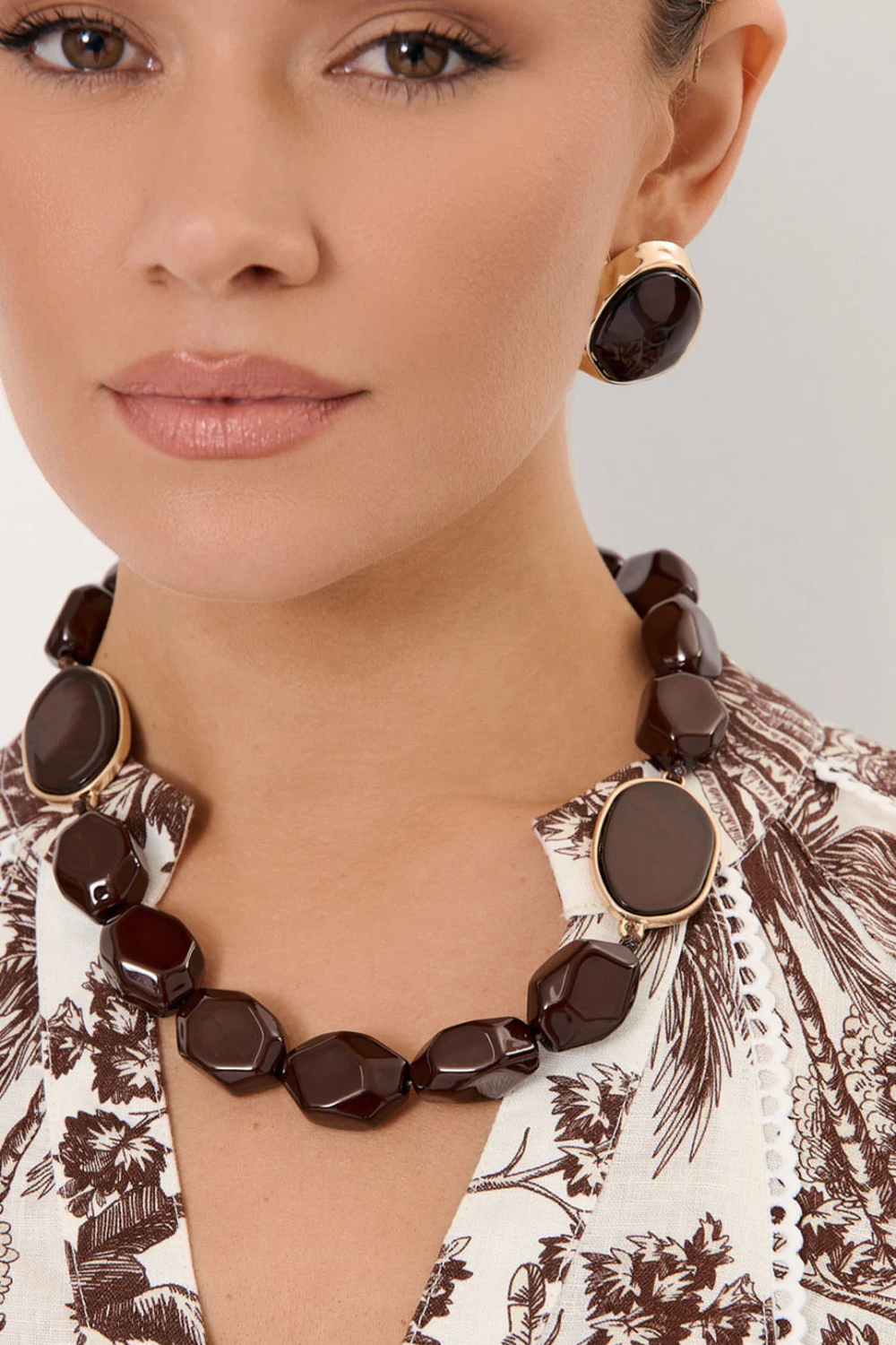 Adorne Mixed Shapes Resin Event Necklace - Chocolate AND2670