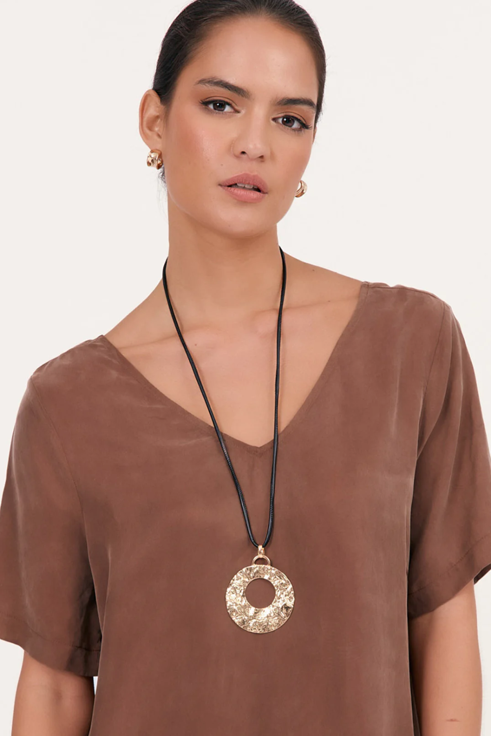 Adorne Textured Metal Adjustable Pendant Necklace - Silver AND2614