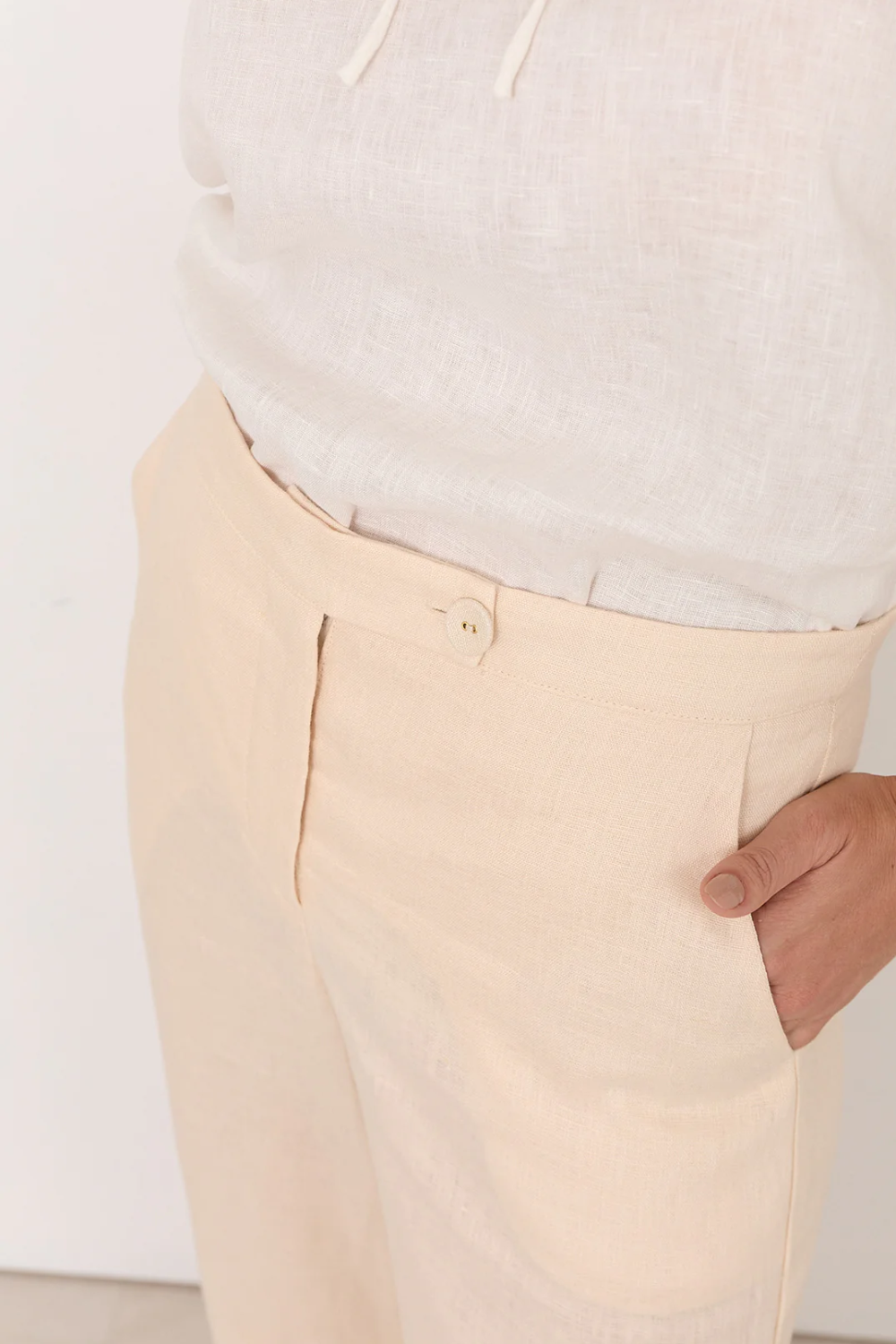 Adorne Agatha Linen Crop Pant - Cream AJD2199