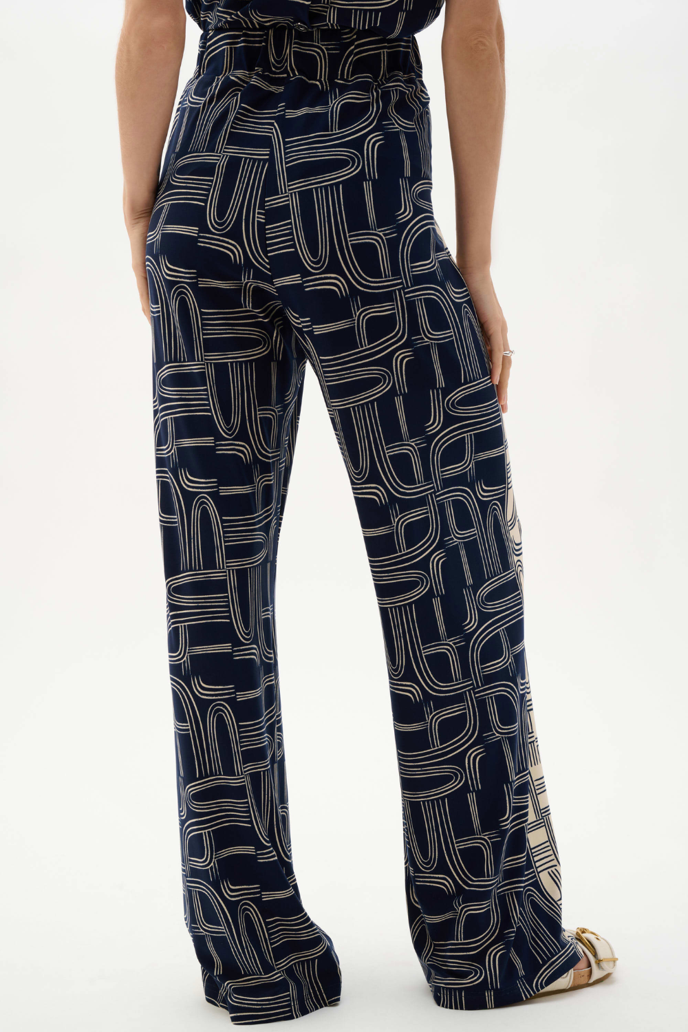 Joseph Ribkoff Silky Knit Geometric Print Wide Leg Pull-On Pants 262106