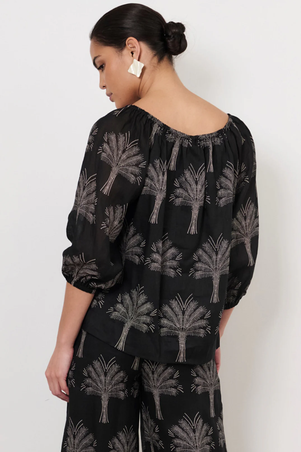 Adorne Kelsey Off Shoulder Top - Print AJD2163
