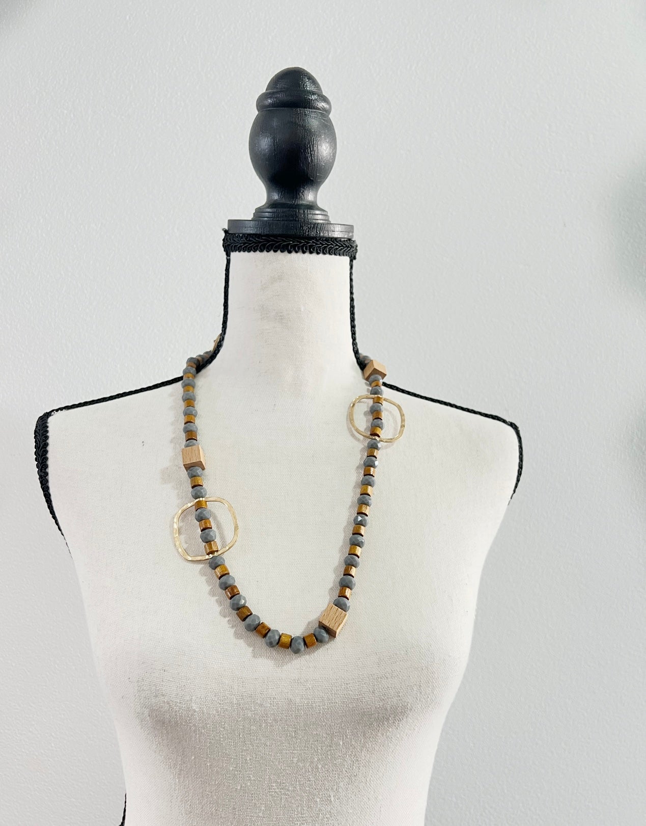 Wooden Beaded Necklace GW160
