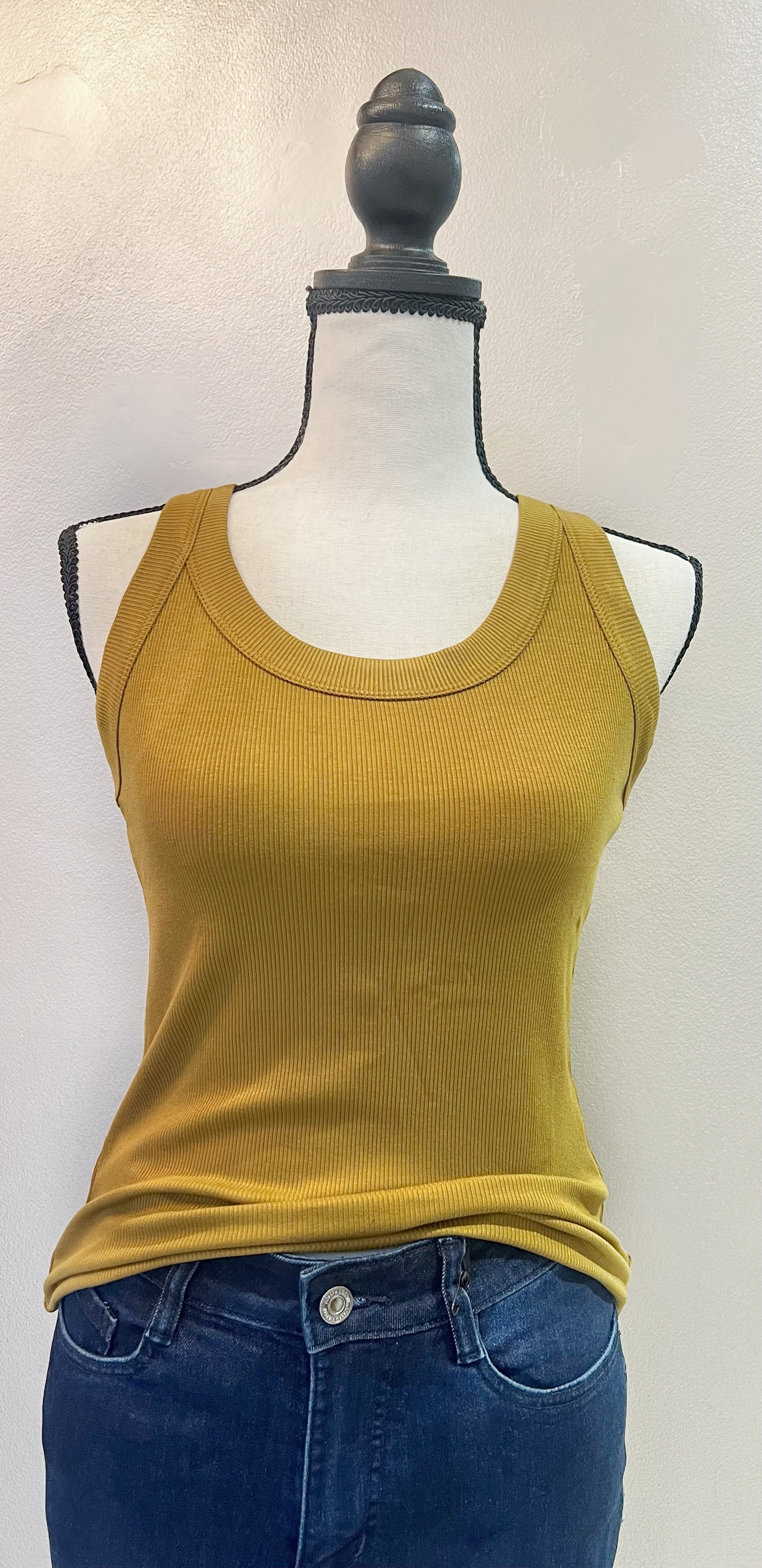 Blue Scarab Singlet BS62