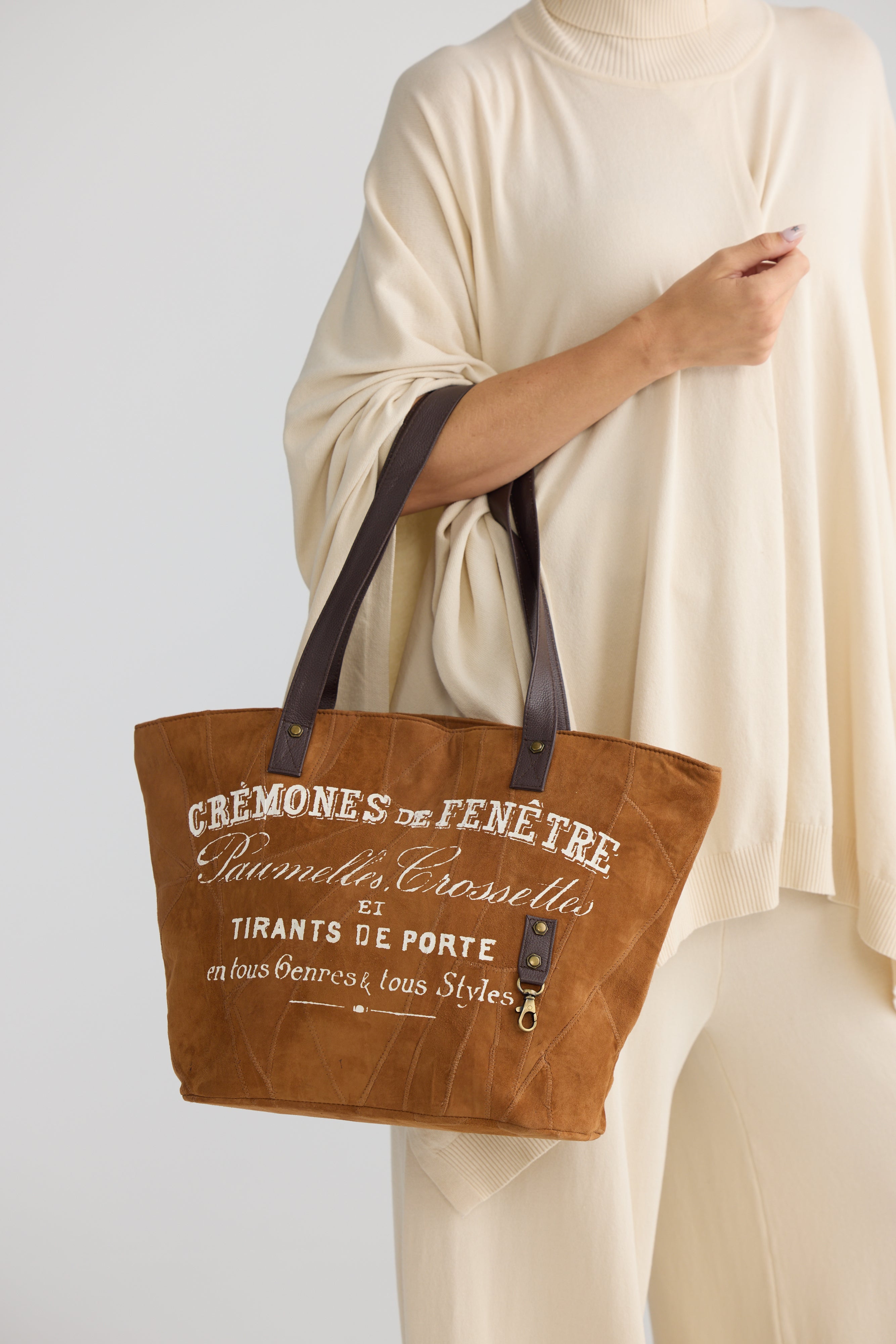 Holiday Life Cremones Bag HA26066