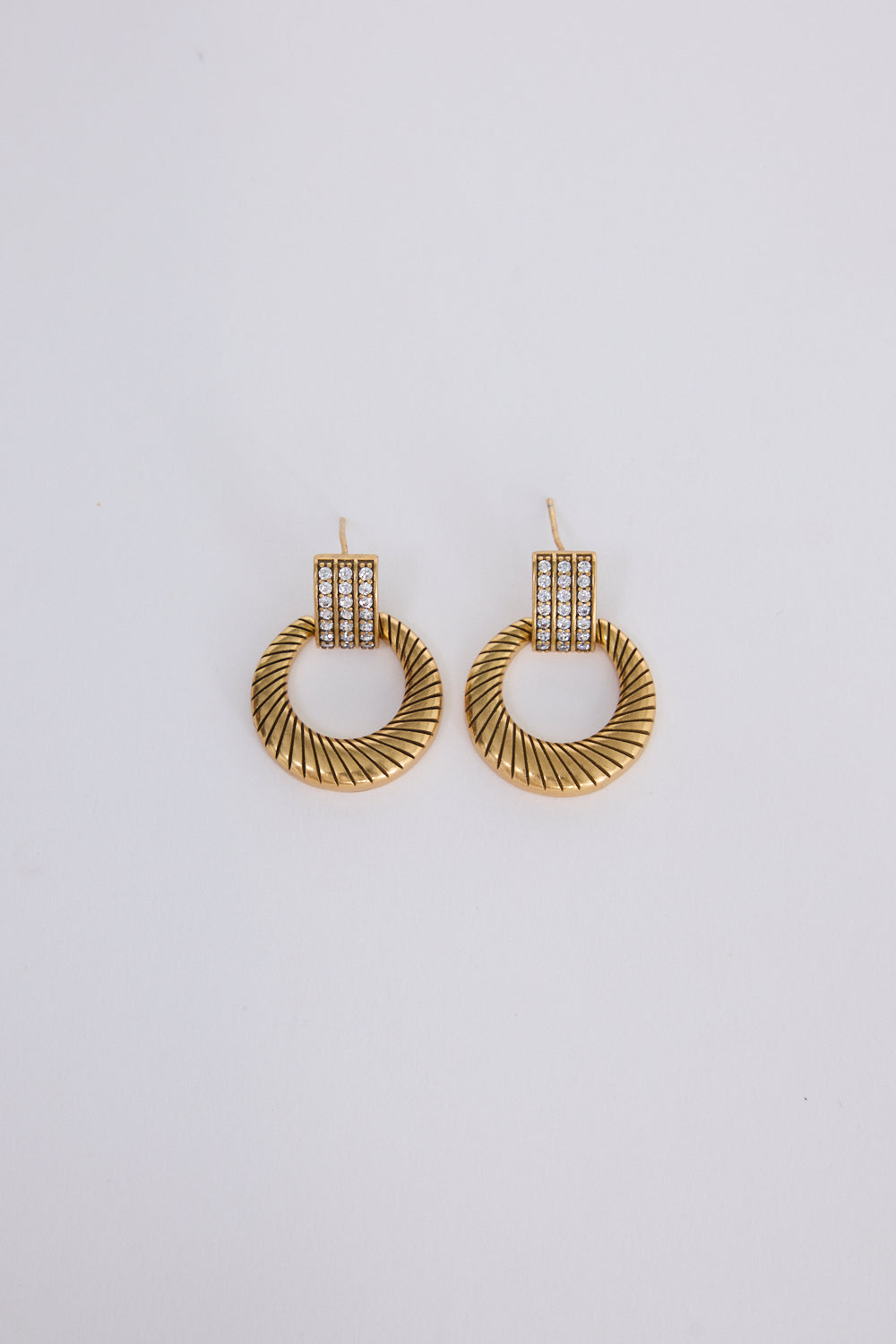 Holiday Life Ivy Earrings Gold HJ26331