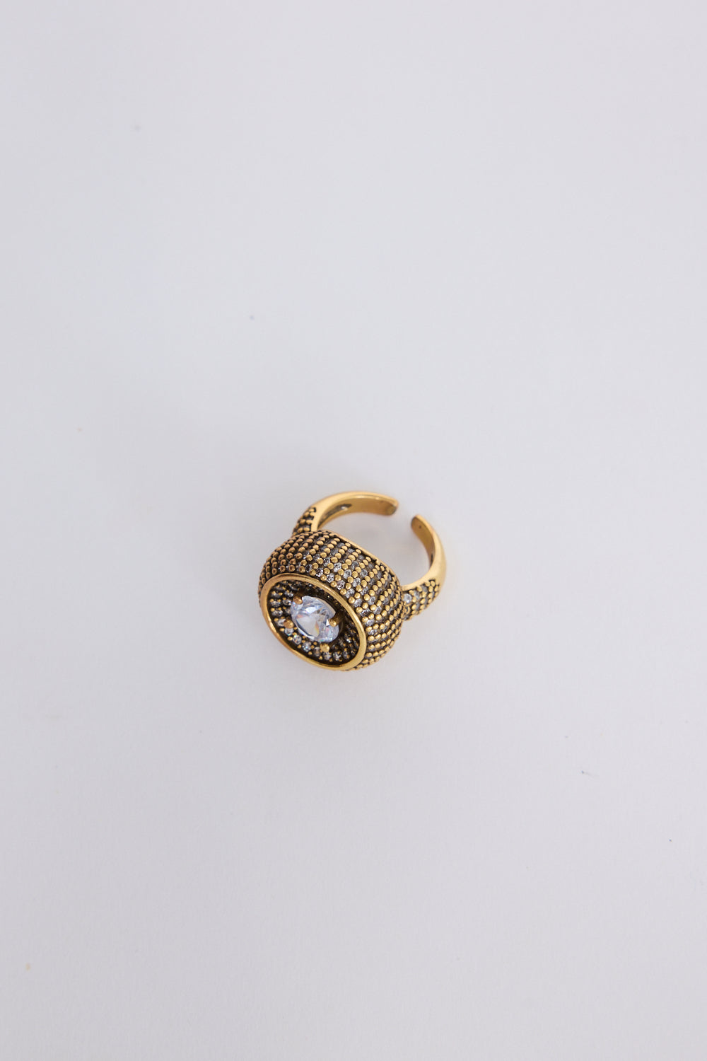 Holiday Life Halo Ring Gold HJ26335