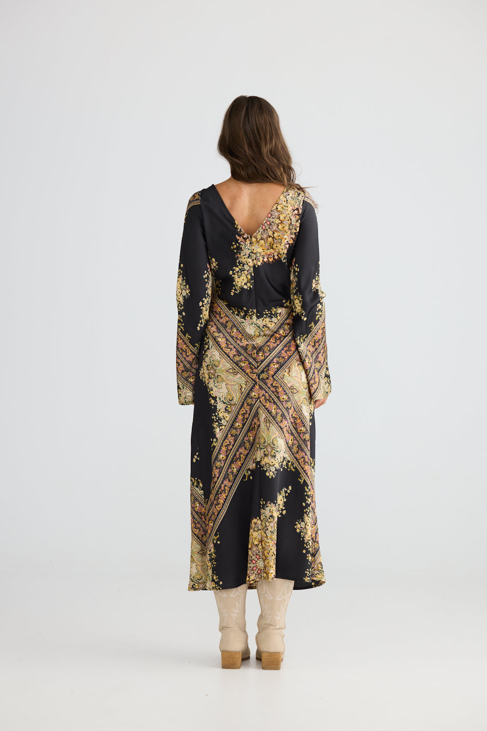 Holiday Life Stardust Maxi Dress Black Paisley TA26137