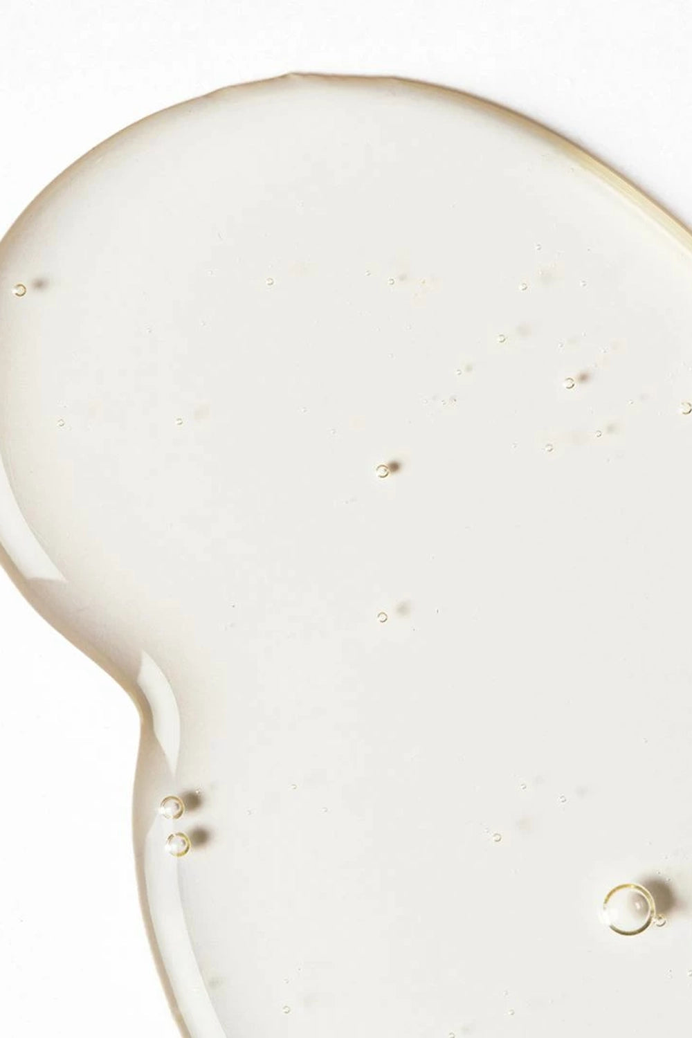 Essentiel Gentle Biome-Friendly shampoo